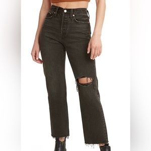 Levi’s Wedgie Straight Leg Jean